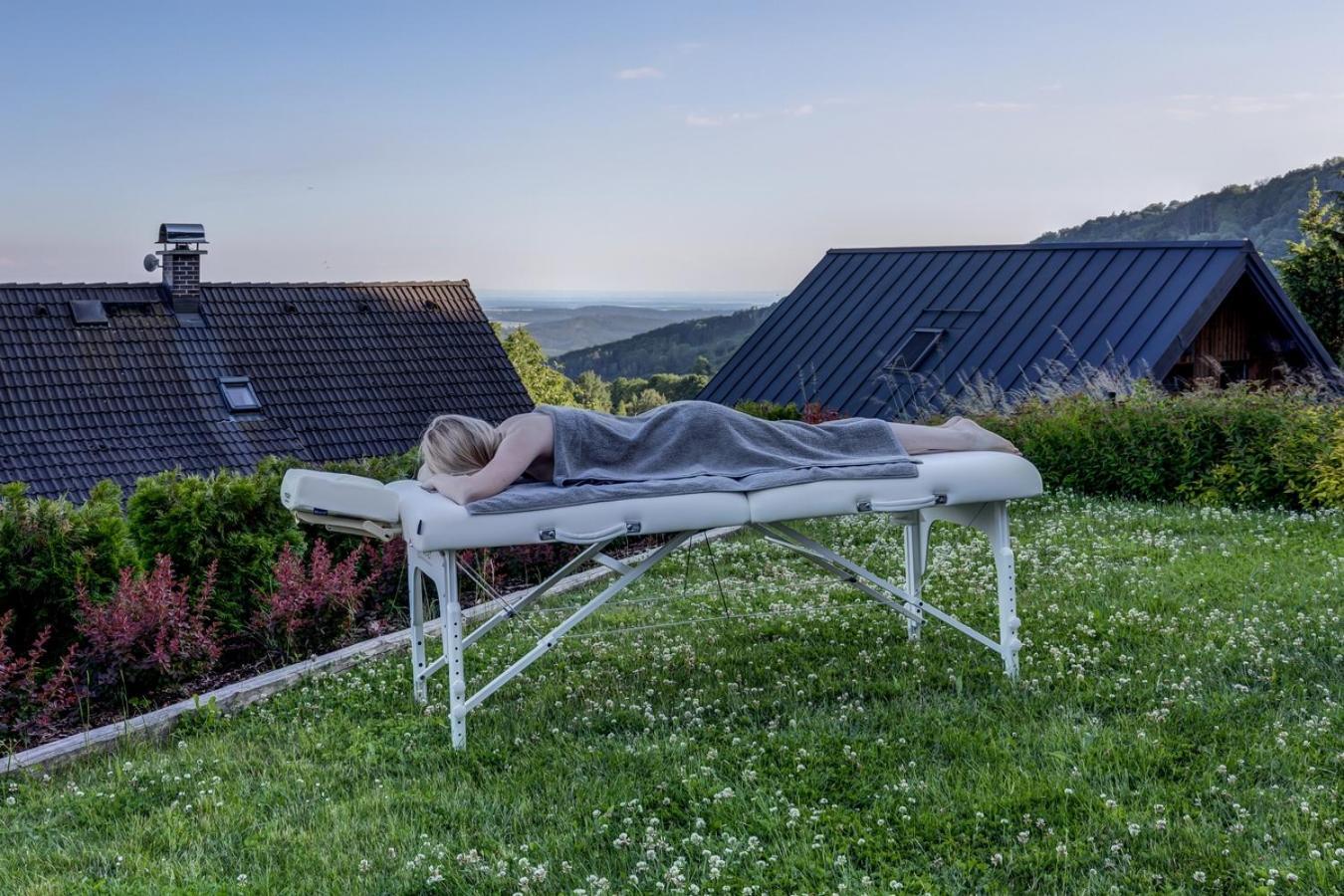 Wellness Apartmany Cesky Raj & Biokolna Lomnice nad Popelkou Ngoại thất bức ảnh